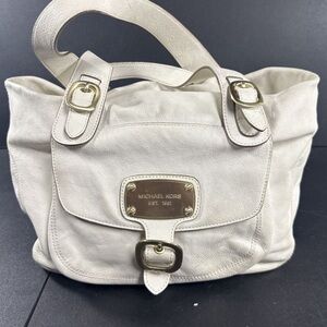 Michael Kors Cream Leather Downtown Hudson Shoulder Bag with Gold Accents